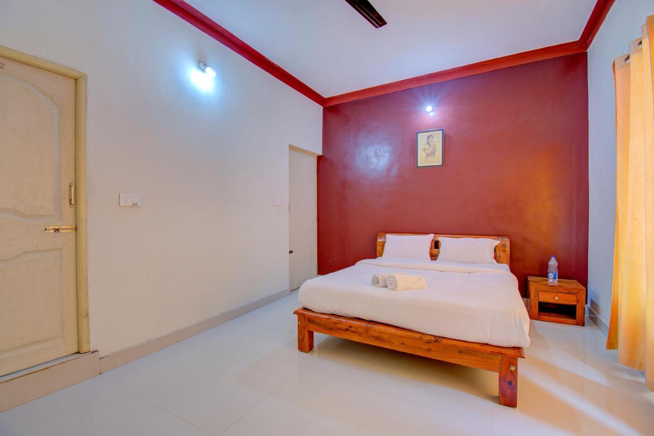 Holidayincoorg Orchid Villa Мадикери Екстериор снимка